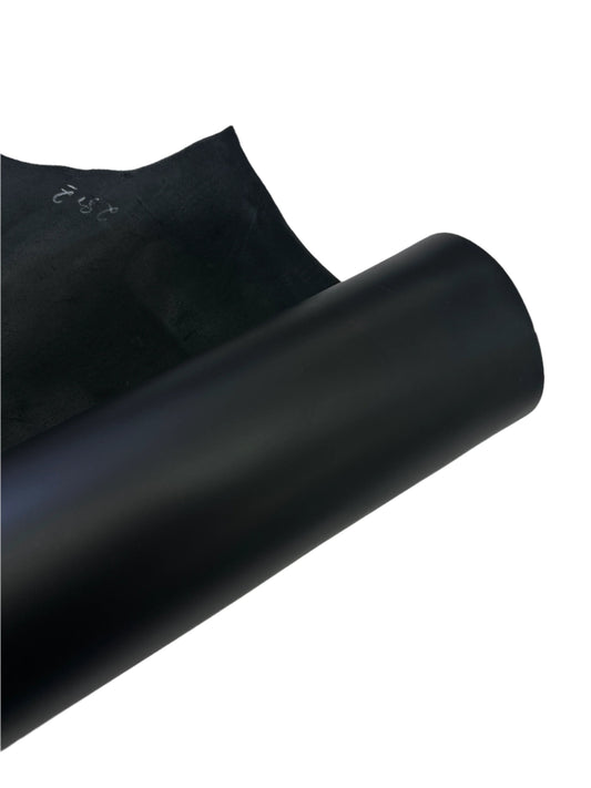 Utility Latigo - Black and Brown - 8.0 -8.5 oz