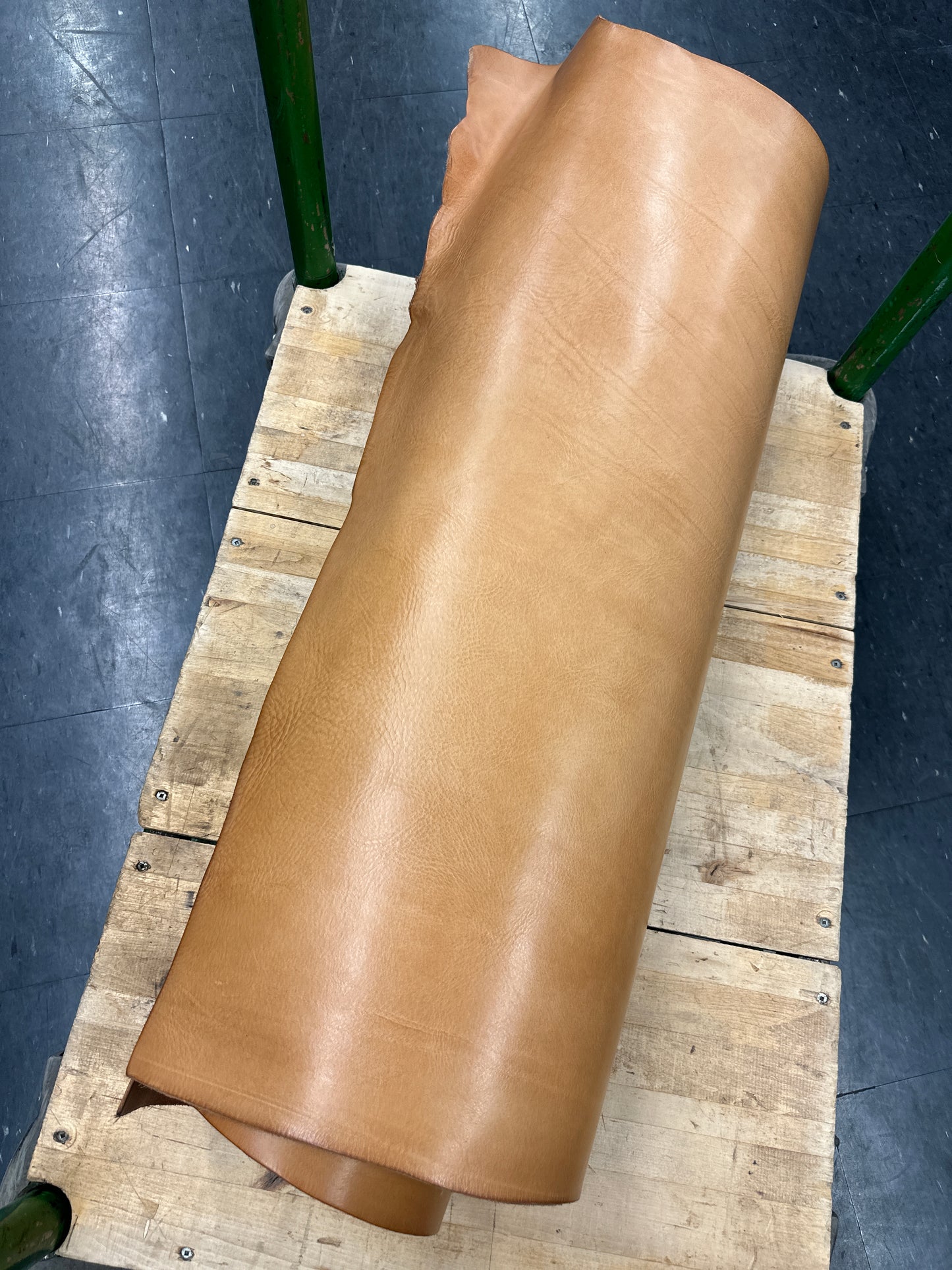 Natural Bull Shoulders - 8.5-9oz