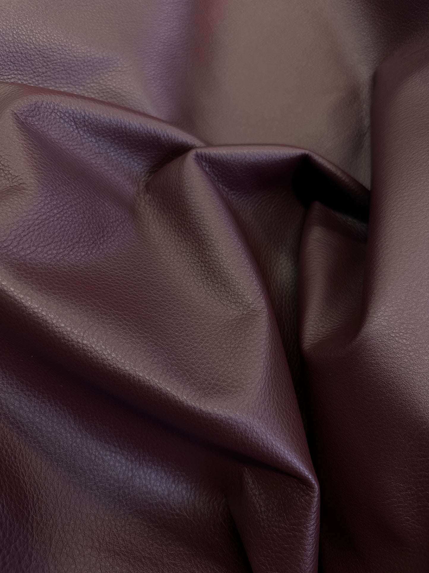 Navigator Garment Leather - Burgundy