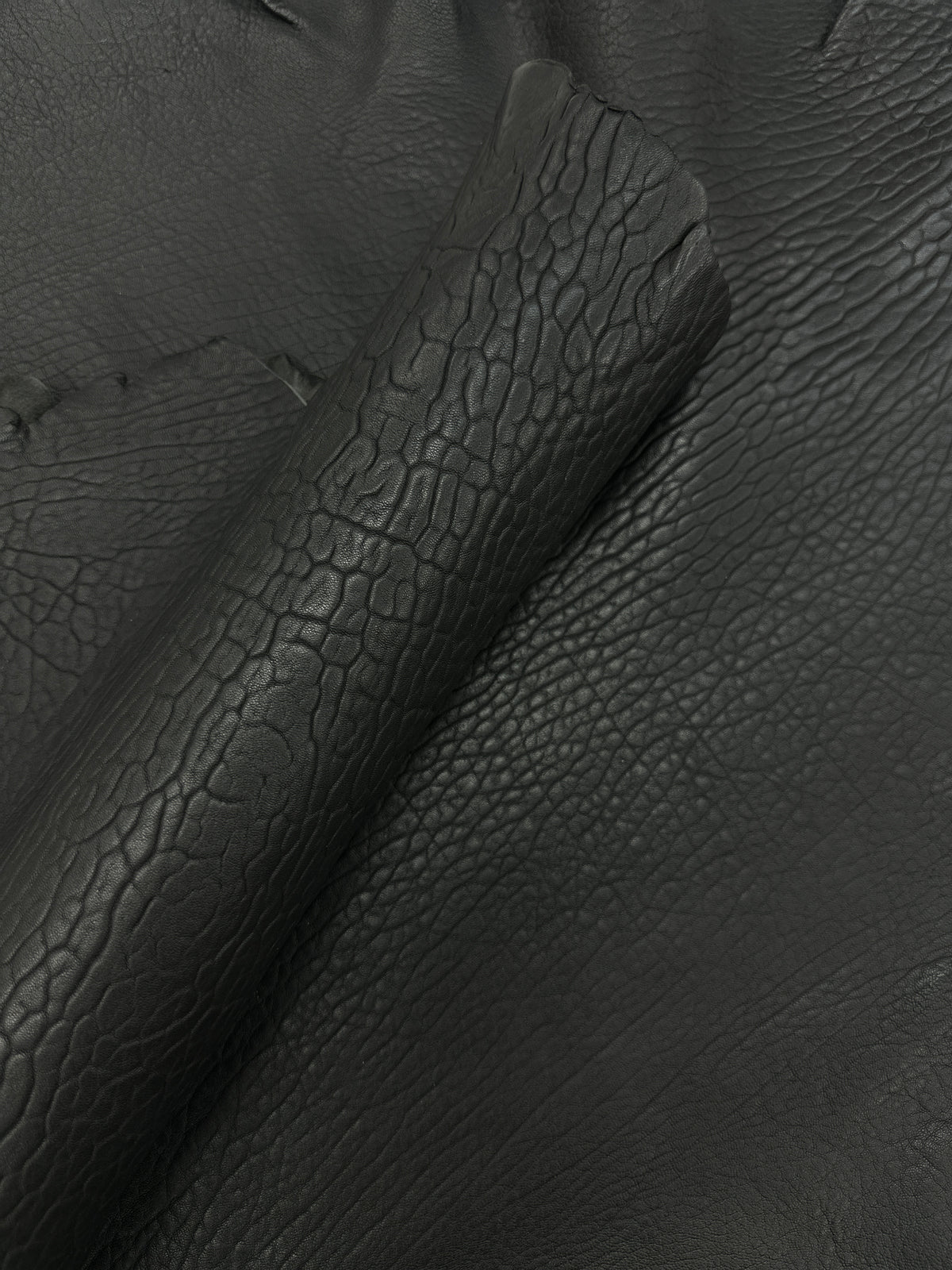 Black Bubble Lamb Leather – 4–5 oz | Moore - Pearsall Leathers