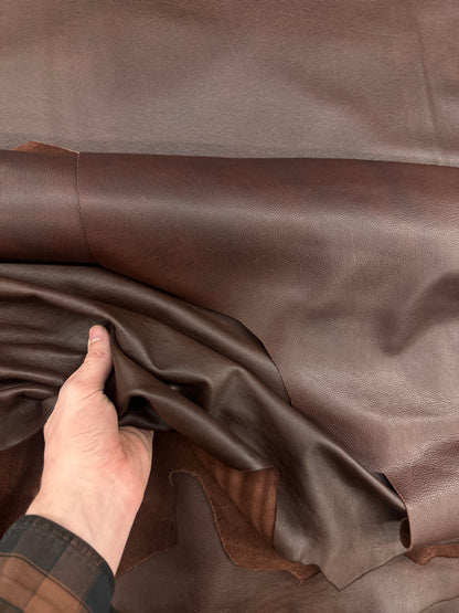 Explorer - Garment Leather - Chestnut